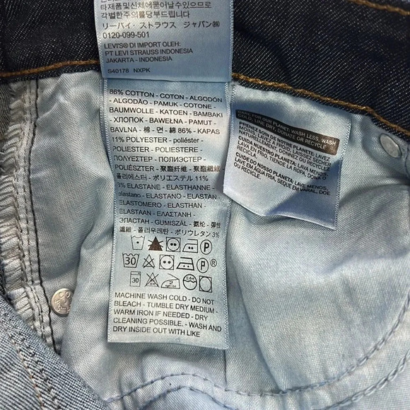 Levi’s | Dark Blue MID RISE SKINNY WOMEN'S JEANS size W30 L30 - Picture 8 of 9